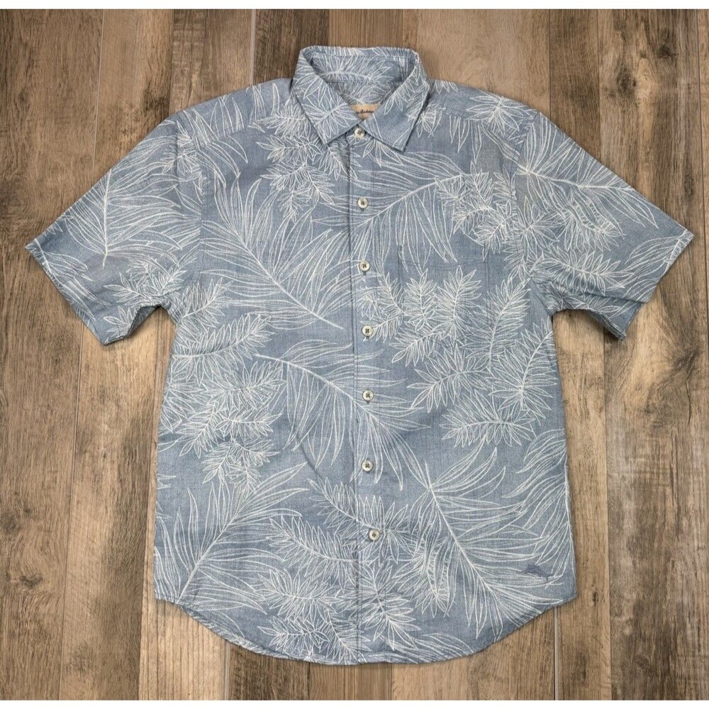 Tommy Bahama Men’s Short Sleeve Shirt Size S Light Blue Leaf Print 100% Cotton
